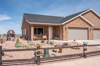214 W Mountain View Dr, Cedar City, UT 84720