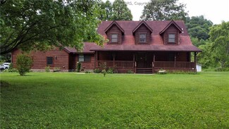 661 Dupont Rd, Poca, WV 25159