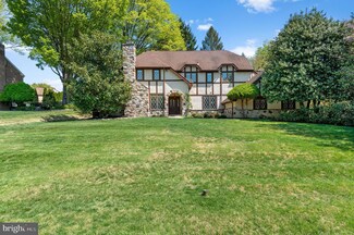 706 Southwinds Dr, Bryn Mawr, PA 19010