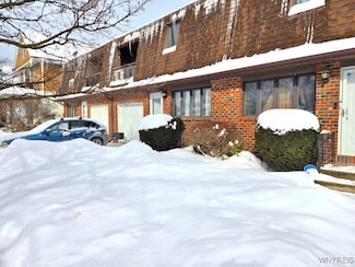 5 Holmes St, Buffalo, NY 14207
