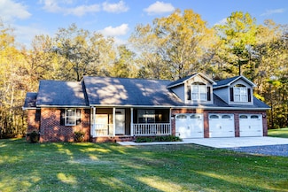 240 Groomsville Rd, Moncks Corner, SC 29461