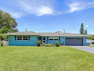 1470 Seabreeze St, Clearwater, FL 33756