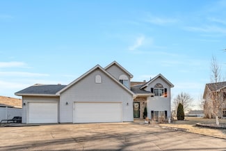 1111 Applewood Ct, Waite Park, MN 56387