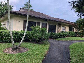 7558 Nova Dr Unit 26, Davie, FL 33317