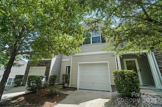 4020 Queensbridge Rd, Charlotte, NC 28213