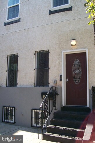 2554 N 8th St, Philadelphia, PA 19133