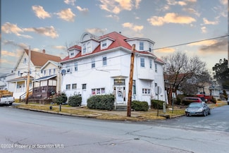 902 Luzerne St, Scranton, PA 18504