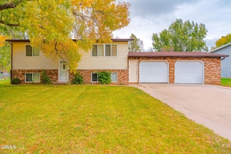 26 Carlin Dr, Lincoln, ND 58504