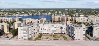 3443 Gulf Shore Blvd N Unit 808, Naples, FL 34103