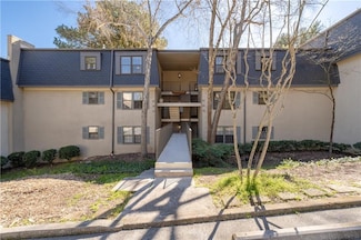 80 Montre Square NW, Atlanta, GA 30327