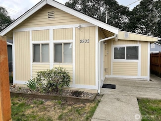 8804 Forest Rd SW, Lakewood, WA 98498