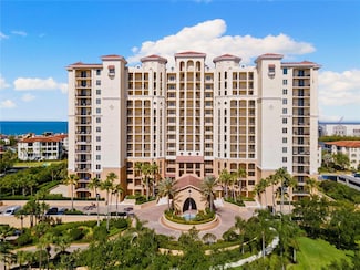 5823 Bowen Daniel Dr Unit 906, Tampa, FL 33616