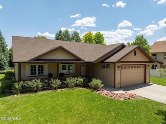 105 McBrayer St, Gypsum, CO 81637