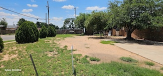 1928 E Auburn St, Lubbock, TX 79403