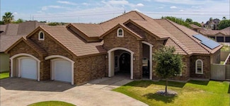 1774 Rio Dr, Eagle Pass, TX 78852