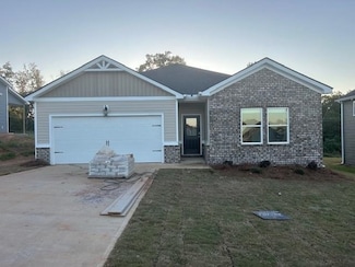 279 Pretoria Dr, Woodruff, SC 29388