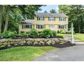 9 Belle Haven Dr, Andover, MA 01810