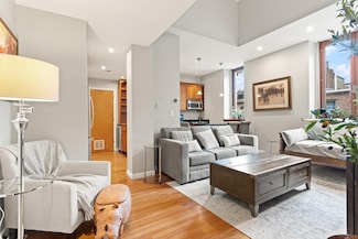 61 Prince St Unit 4F, Boston, MA 02113