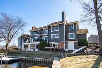 47 Sheron St, Lake Orion, MI 48362