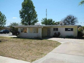 1117 N Pecan Ave, Reedley, CA 93654