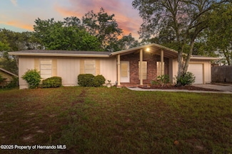 4559 Crescent Rd, Spring Hill, FL 34606