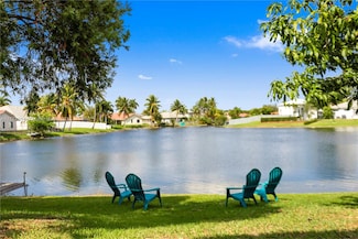 14201 Summersville Place, Davie, FL 33325