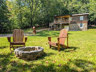 536 Hickory Springs Rd, Burnsville, NC 28714