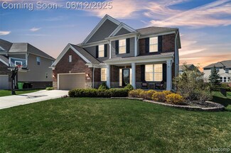 15745 Diamante Dr, Macomb, MI 48044