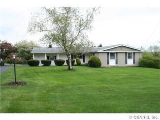 1932 Middle Rd, Rush, NY 14543