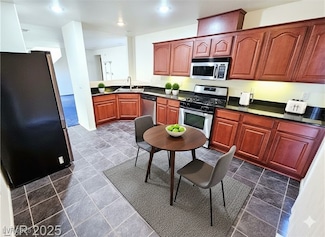 3074 Binaggio Ct, Las Vegas, NV 89141