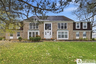 100 Carriage Dr Unit 4, Orchard Park, NY 14127