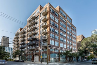 933 W Van Buren St Unit 327, Chicago, IL 60607