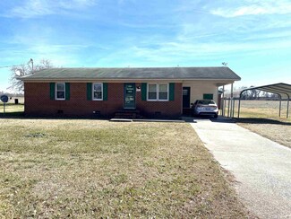 806 S Vance St, Fremont, NC 27830