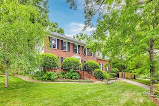 1023 Evian Ln, Matthews, NC 28105