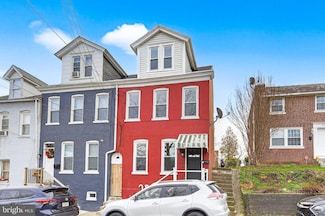 706 Poplar St, Lancaster, PA 17603
