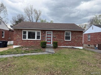 8308 Fullerton Ave, Saint Louis, MO 63132