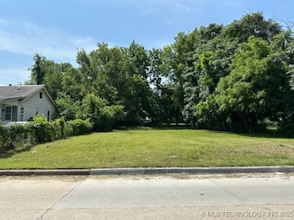3118 E Archer St, Tulsa, OK 74110