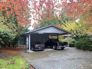 537 S Texas St, Portland, OR 97219
