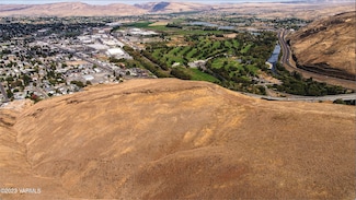 0 Lookout Point Dr, Selah, WA 98942