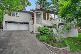 6009 158th Way NE, Redmond, WA 98052
