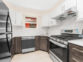 520 Kappock St Unit 2, Bronx, NY 10463