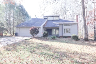 107 Woodsway Ln, Morganton, NC 28655
