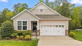 14342 Hockliffe Ln, Midlothian, VA 23112