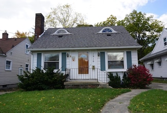 1916 Lyons Ave, Lansing, MI 48910