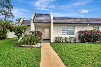 127 Lake Rebecca Dr, West Palm Beach, FL 33411