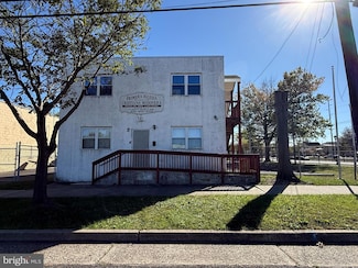 511 E Grape St, Vineland, NJ 08360