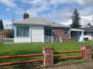 500 NW 45th St, Vancouver, WA 98660