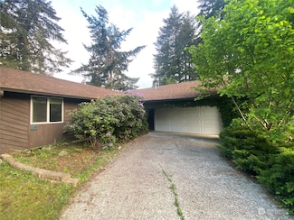 6931 Foster Dr SW, Olympia, WA 98512