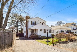 70 Standish St, North Weymouth, MA 02191