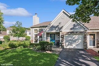 1329 Gloucester Cir, Carol Stream, IL 60188